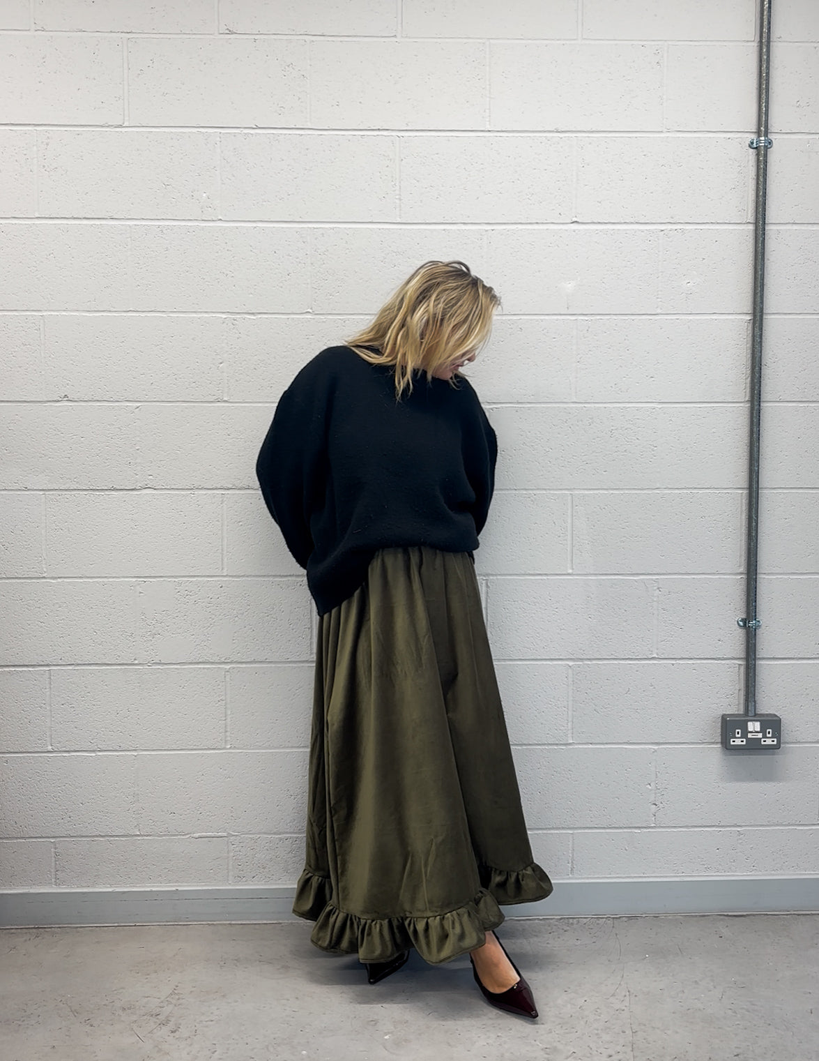 PRE ORDER VELVET OLIVE RUFFLE SKIRT
