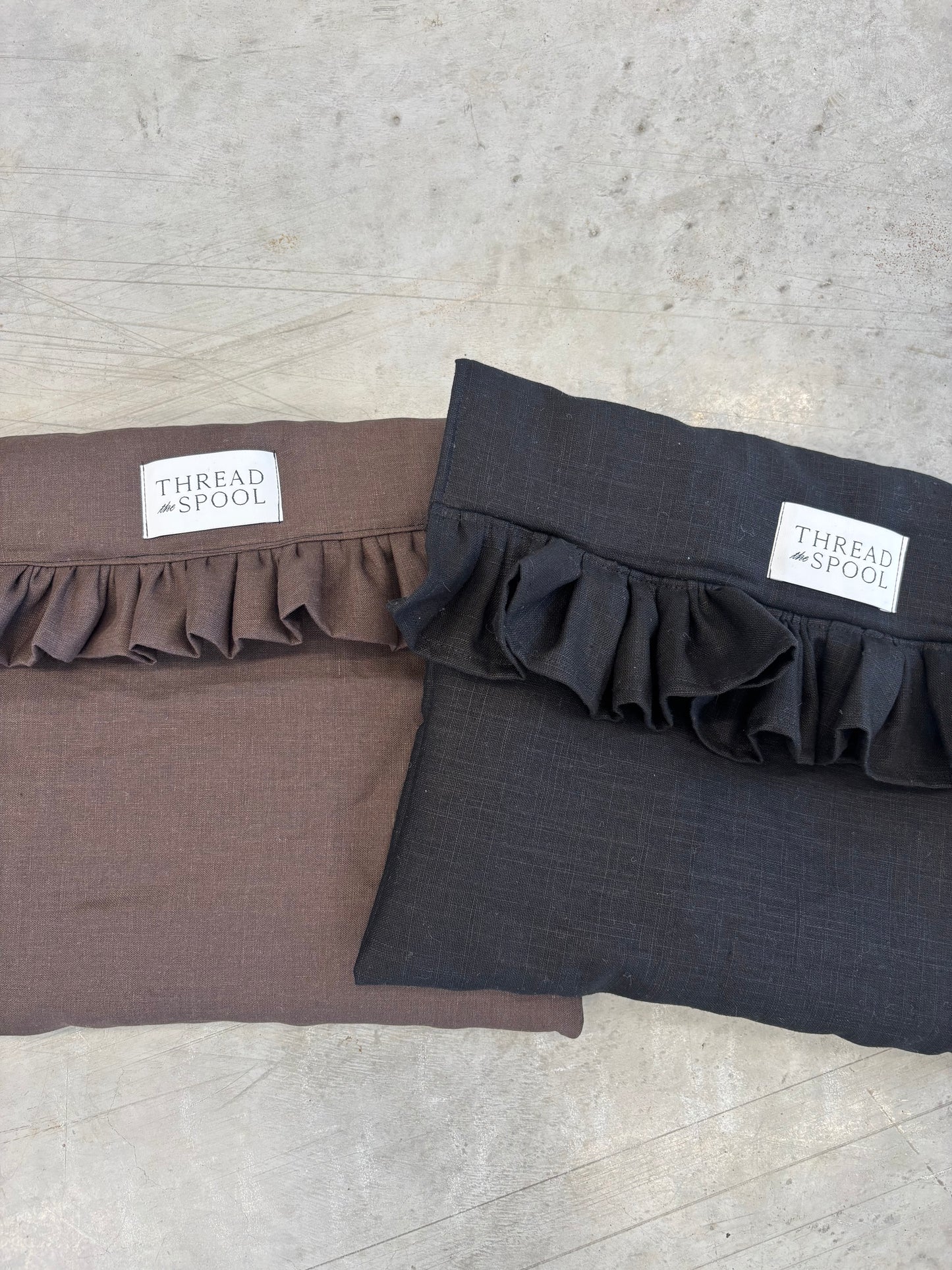 RUFFLE LAPTOP CASE