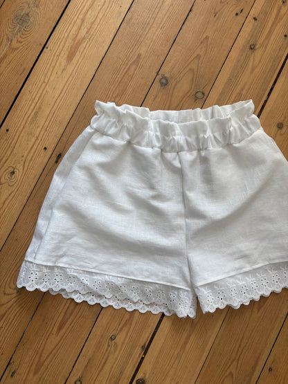 PRE ORDER BRODERIE ANGLAISE NORA SHORTS