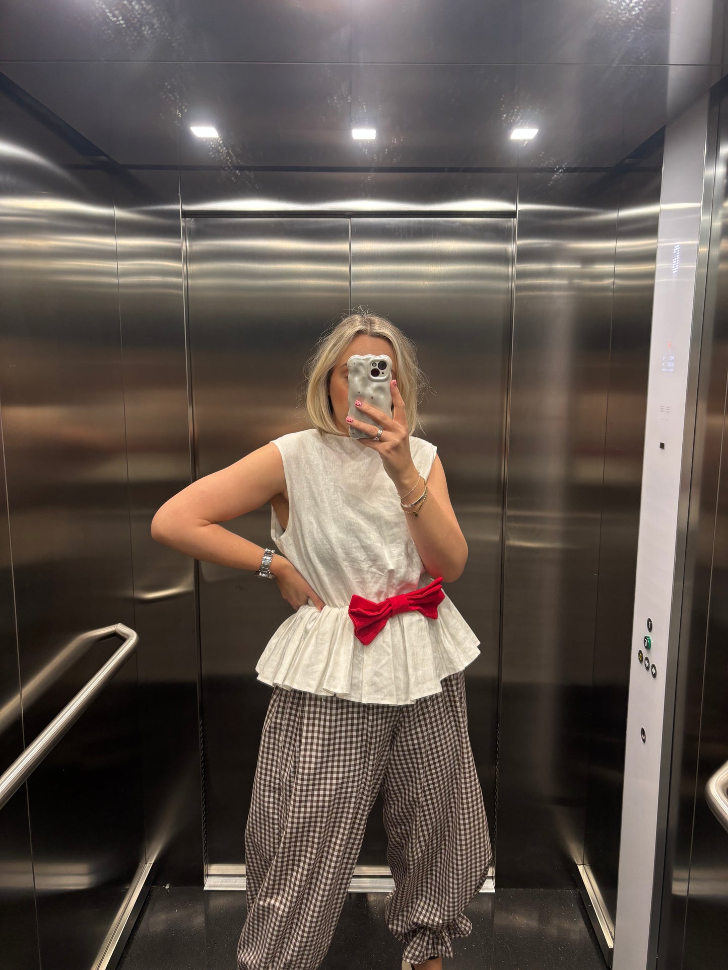 PRE ORDER VICTORIA BLOUSE