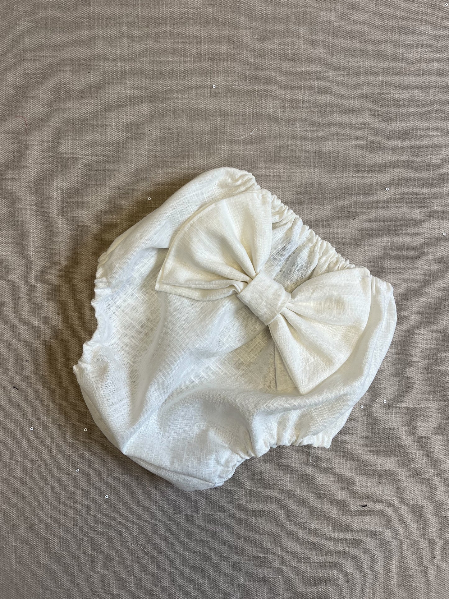 CHILDRENS GARMENT BOW