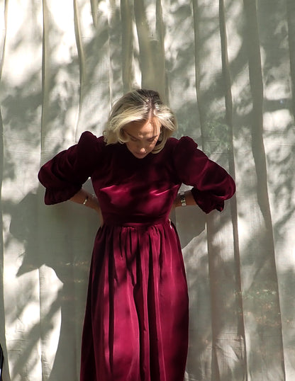 PRE ORDER 3/4 SLEEVE ELIZABETH GOWN