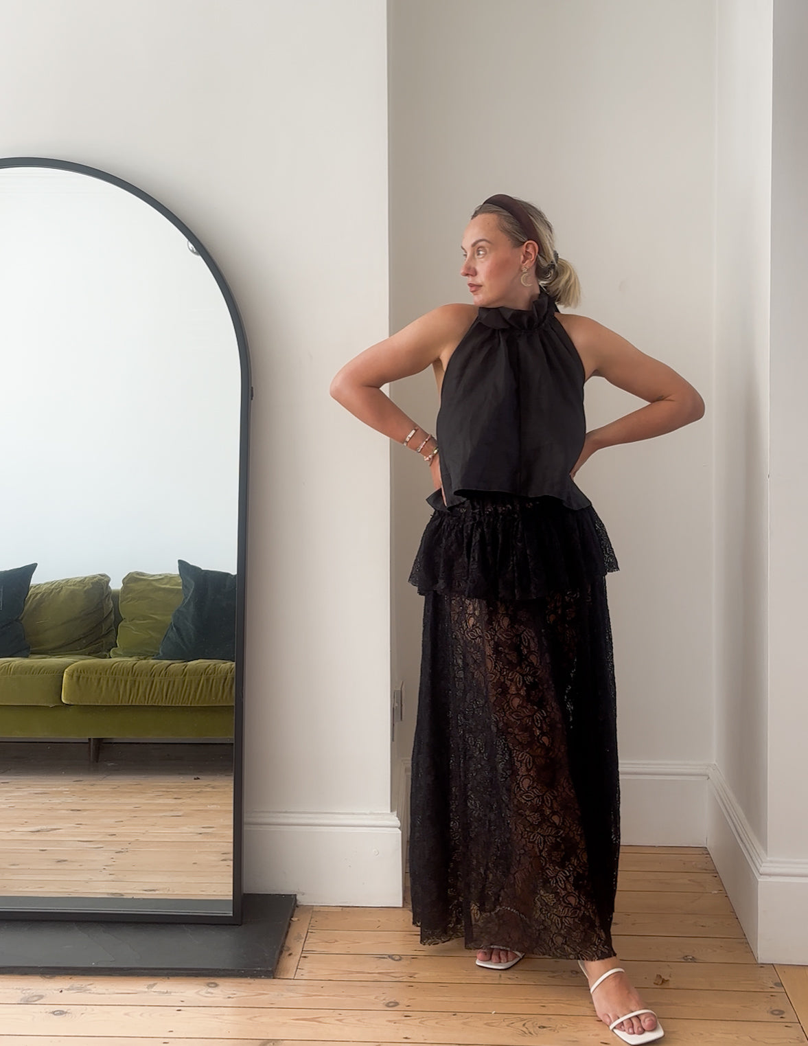 PRE ORDER BLACK LACE SKIRT