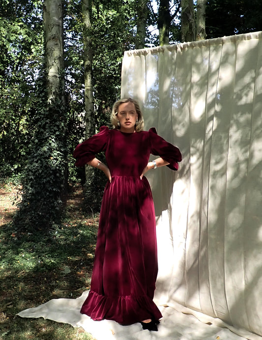 PRE ORDER 3/4 SLEEVE ELIZABETH GOWN