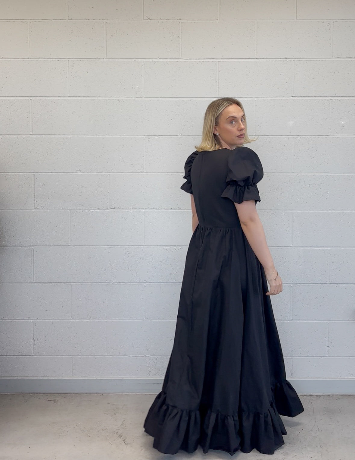 PRE ORDER ELIZABETH GOWN