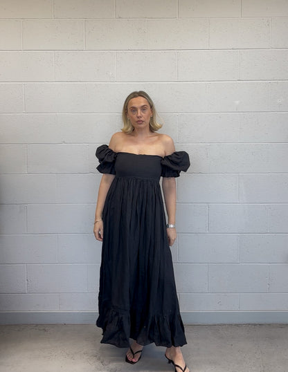 PRE ORDER HANNAH RUFFLE
