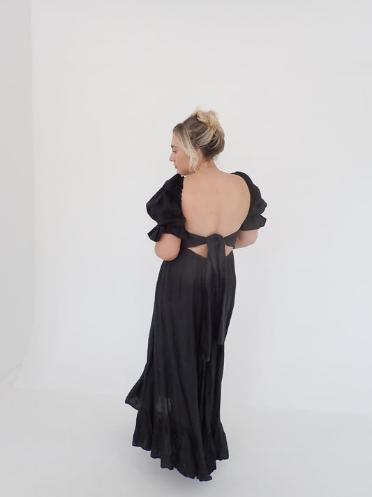 PRE ORDER HANNAH RUFFLE