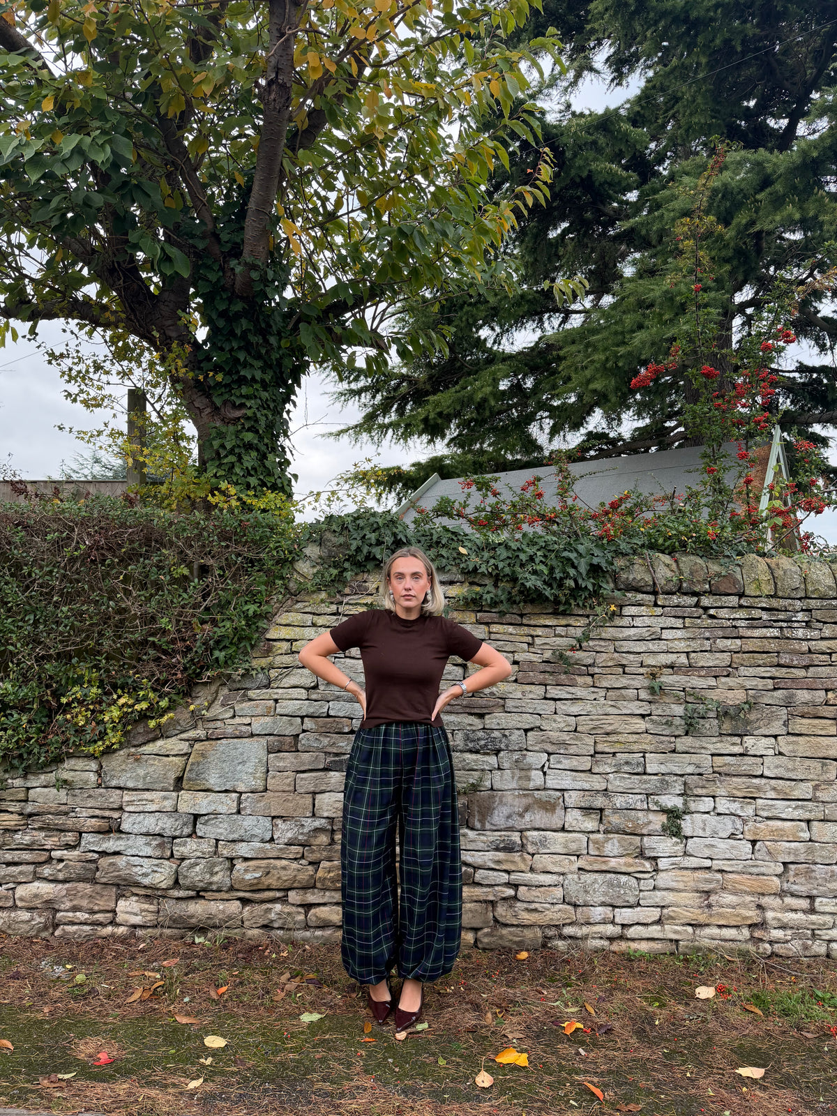 PRE ORDER NAVY TARTAN BALLOON TROUSERS
