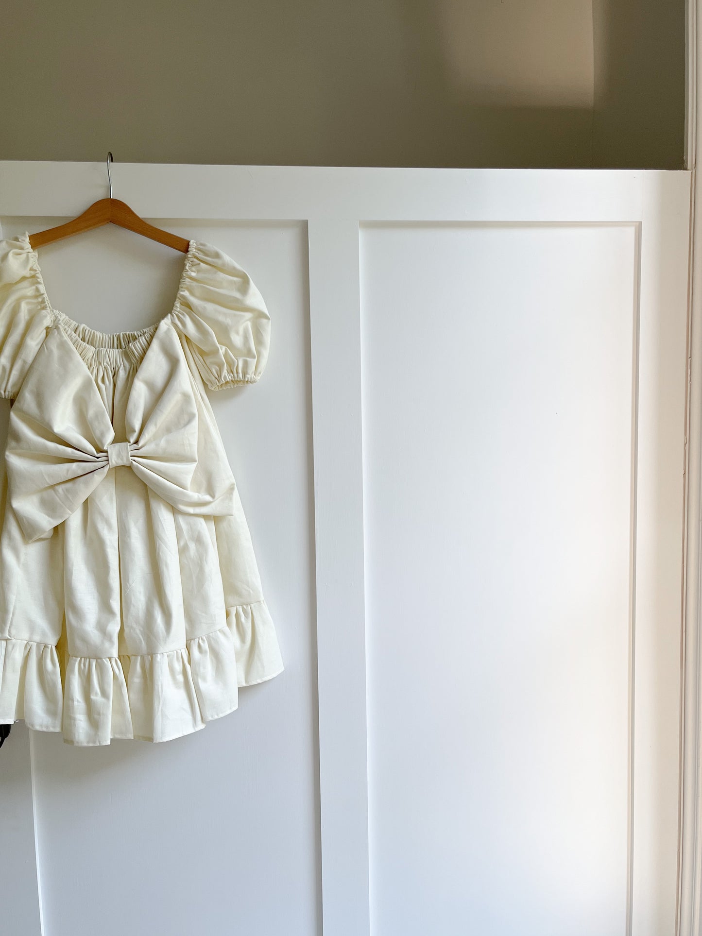CHILDRENS GARMENT BOW