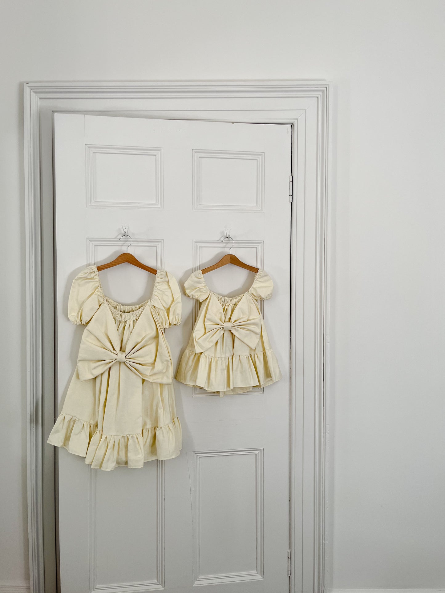 CHILDRENS GARMENT BOW